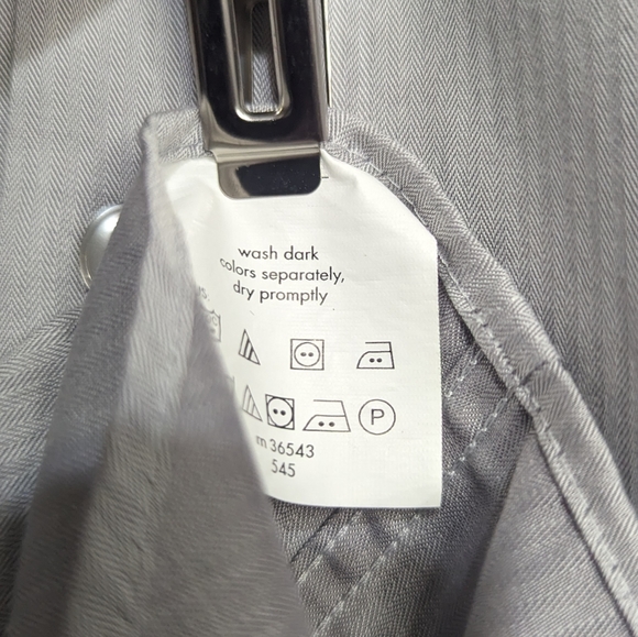 Calvin Klein | Men's Button Up Dress Shirt | Size 18 32/33  | Silver/Light Gray - Picture 9 of 10